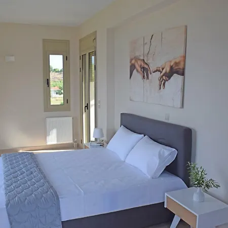 Magdalena Ликсури